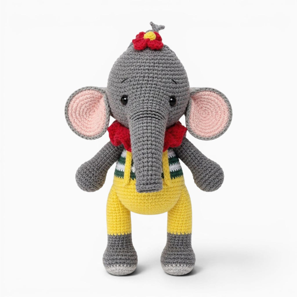 kuscheltierland Grau / 21cm Graues gehäkeltes Elefanten Kuscheltier mit Schal