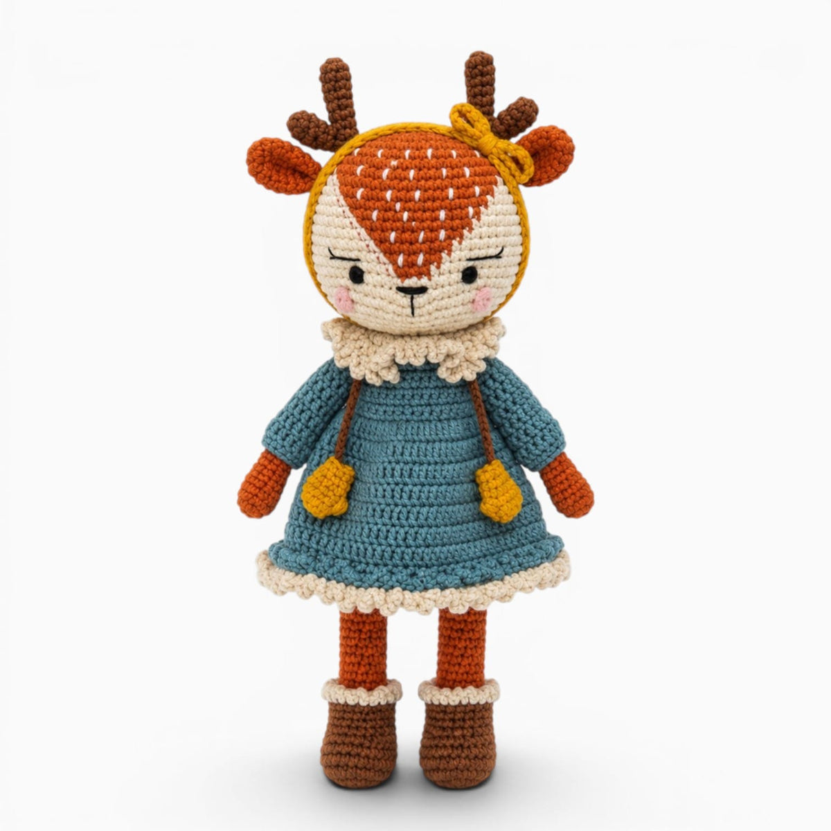 kuscheltierland Orange / 19cm Gehäkeltes Reh Kuscheltier im blauen Kleid